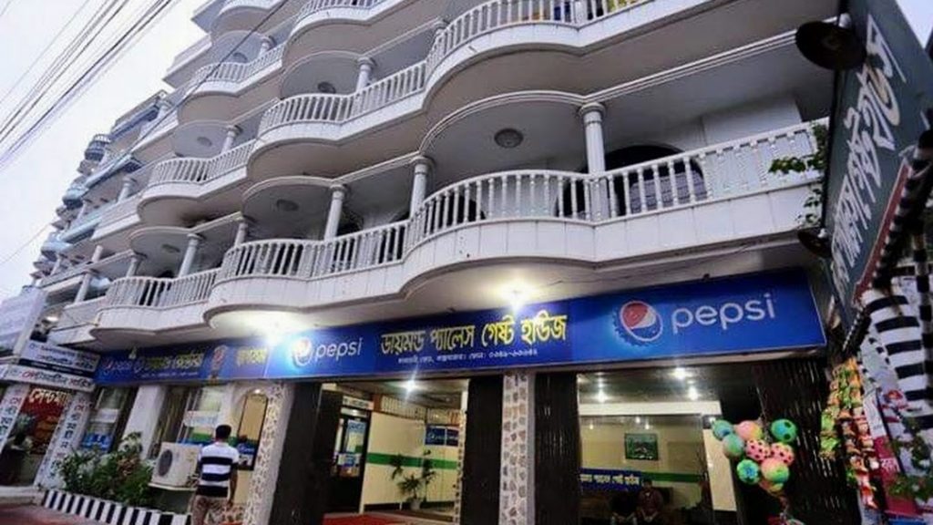 Hotel Diamond Palace