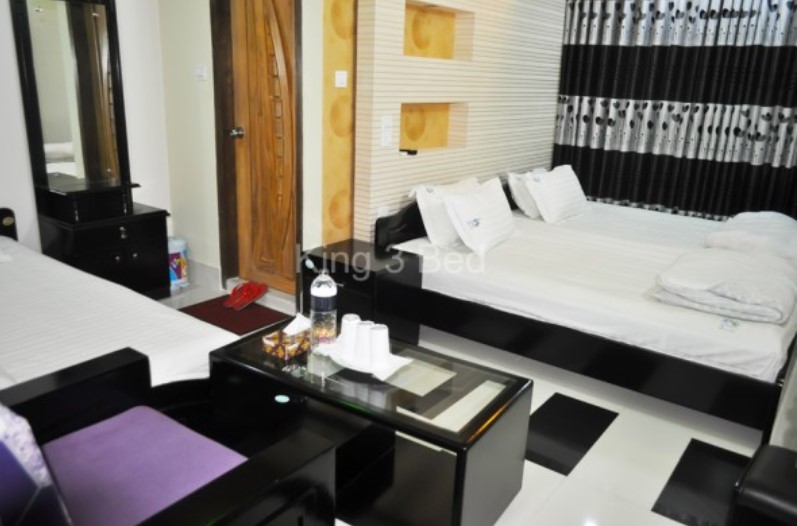 King 3 Bed
