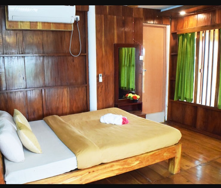 Deluxe Double Bed