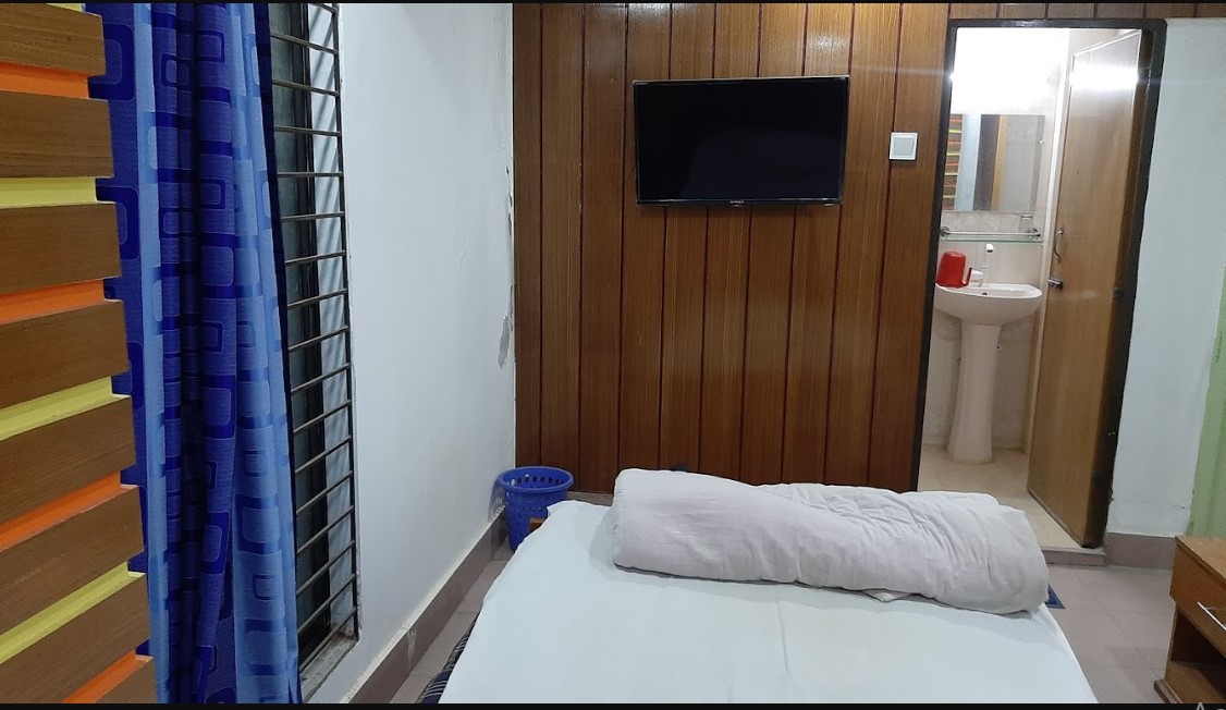 Nirala Rest House